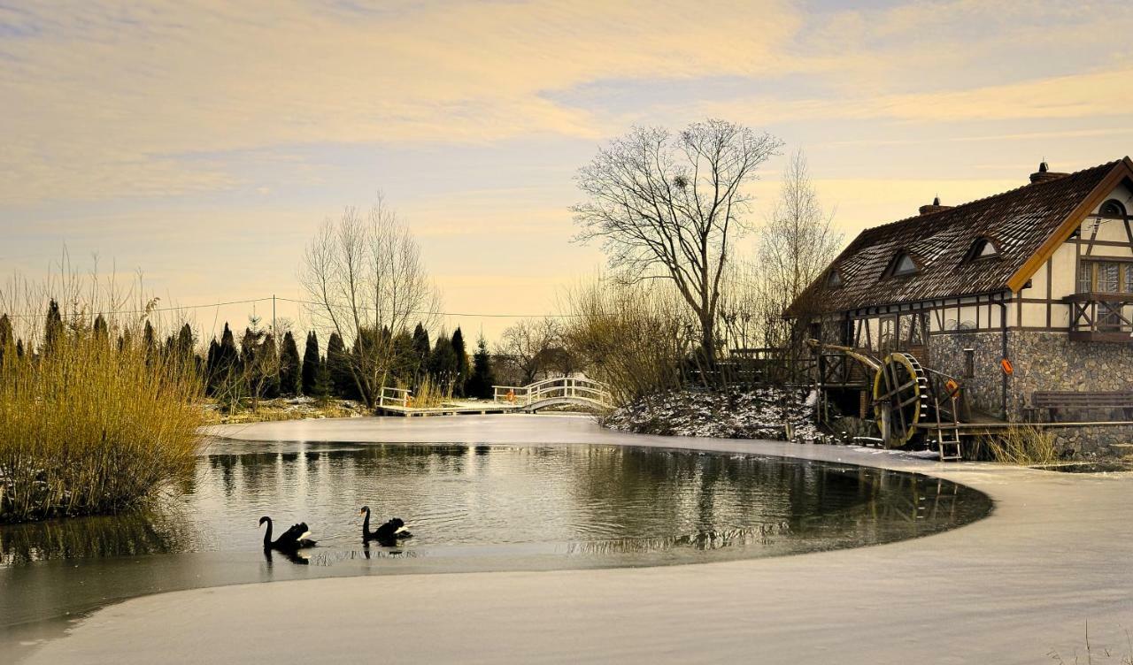 Dom Na Wodzie Mazury Villa Dzwierzuty Ngoại thất bức ảnh