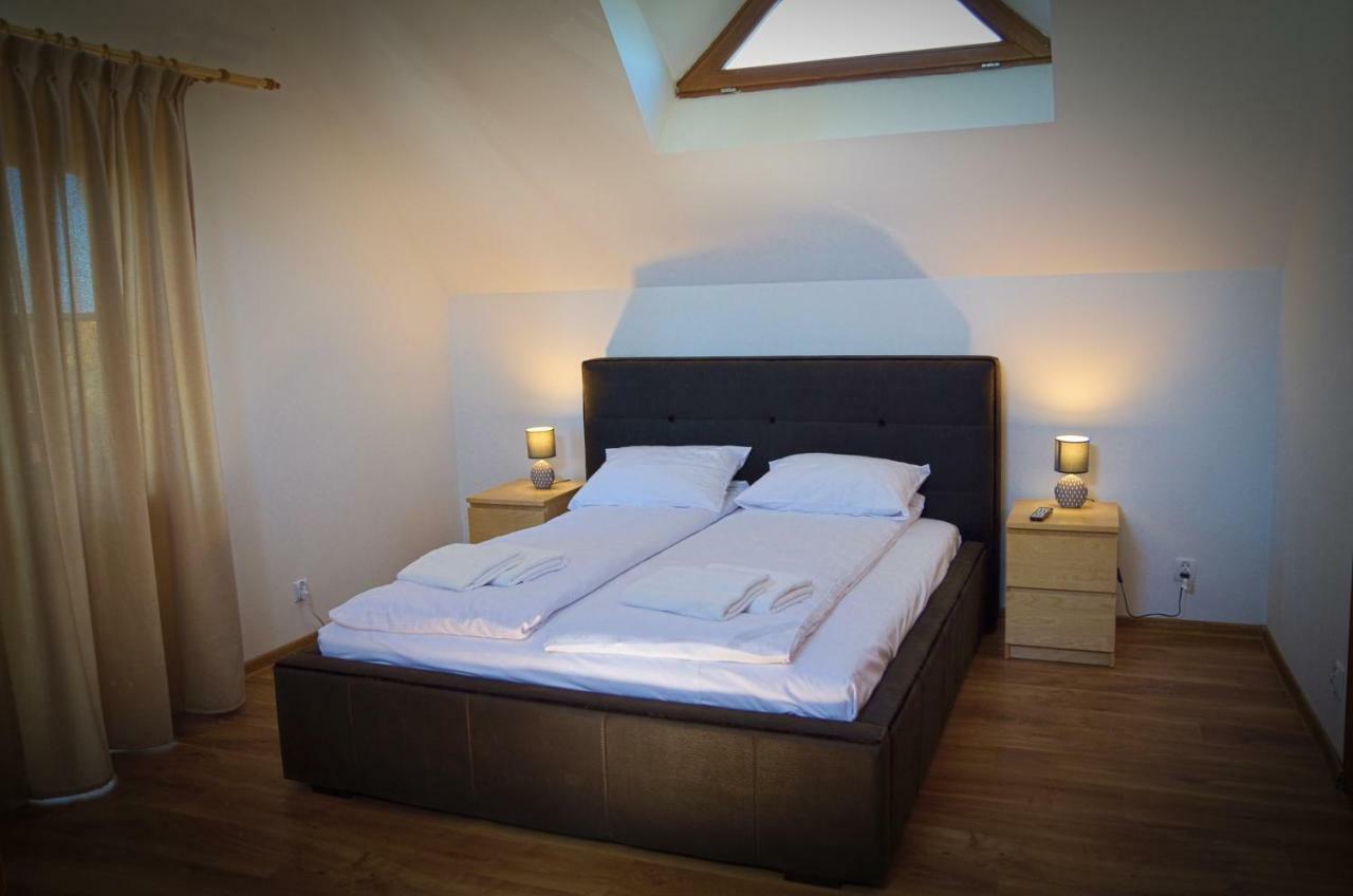 Dom Na Wodzie Mazury Villa Dzwierzuty Ngoại thất bức ảnh