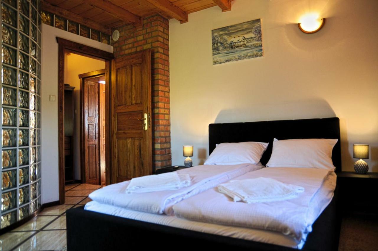 Dom Na Wodzie Mazury Villa Dzwierzuty Ngoại thất bức ảnh